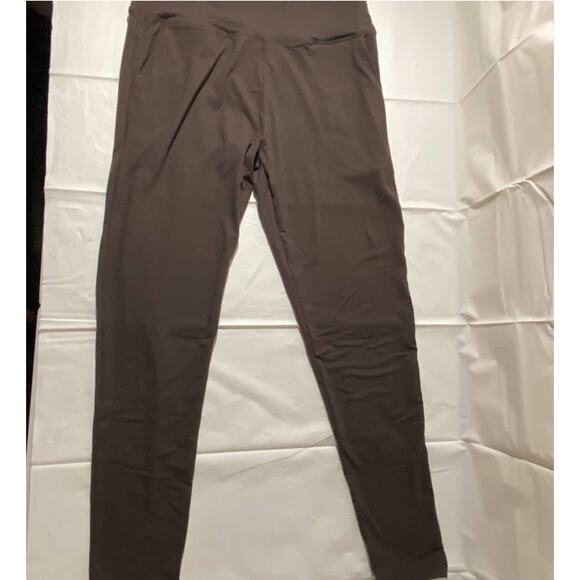 Large leggings - Picture 1 of 3